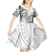 Plumeria With White Polynesian Tattoo Pattern Kid Short Sleeve Dress LT05 - Polynesian Pride
