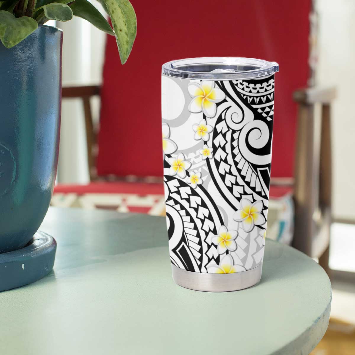 Plumeria With White Polynesian Tattoo Pattern Tumbler Cup