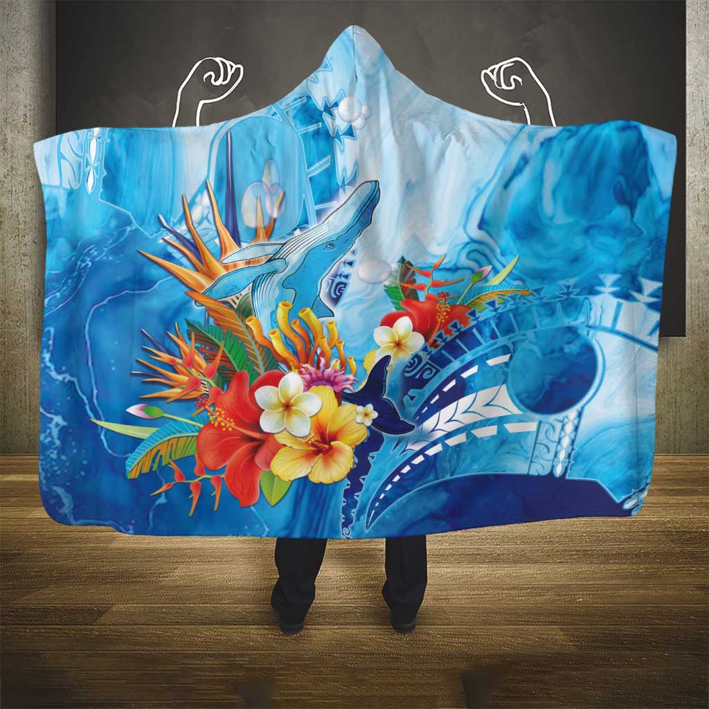Polynesia Humpback Whale Hooded Blanket Ocean Style