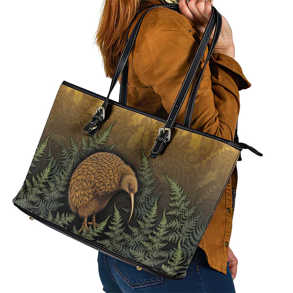 New Zealand Kiwi Bird Leather Tote Bag Silver Fern Mix Maori Pattern