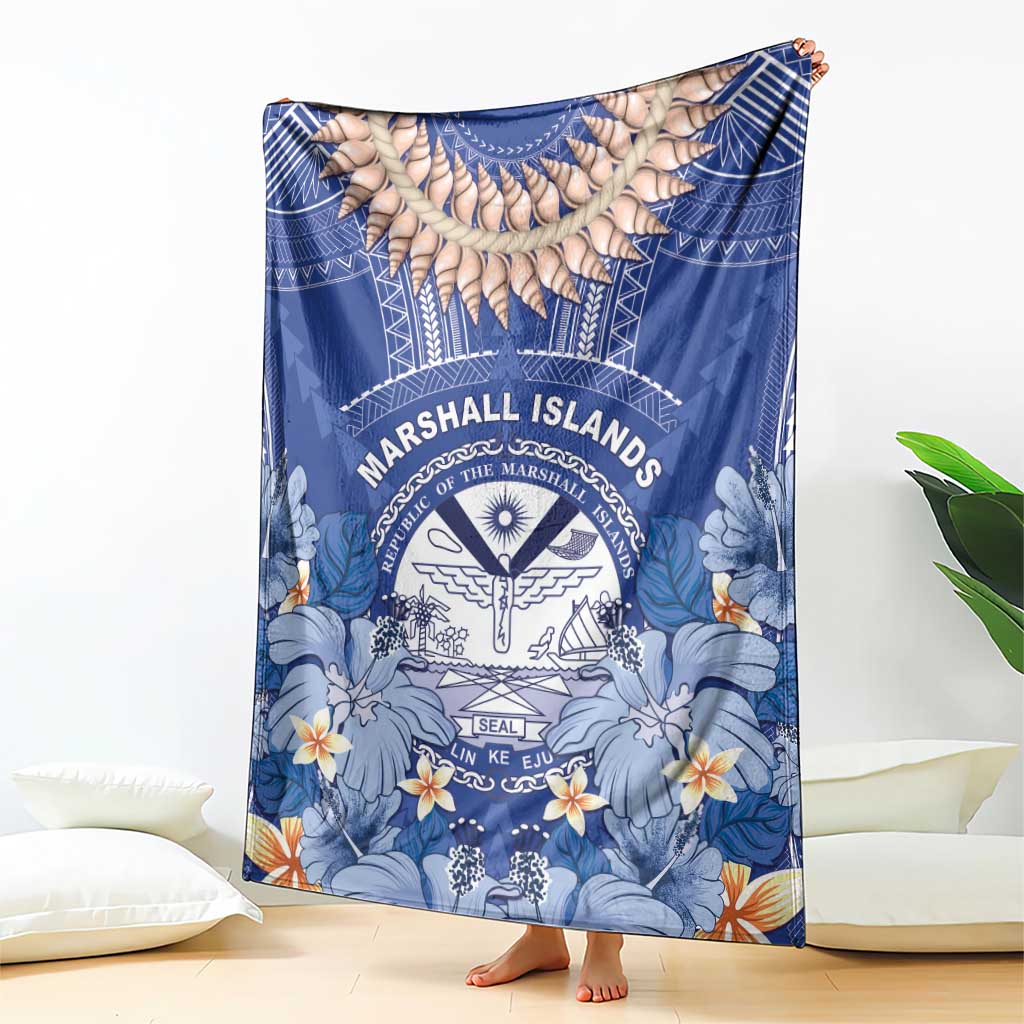 Marshall Islands Jemenei Day Blanket Polynesian Tribal Tattoo Seashell Necklace