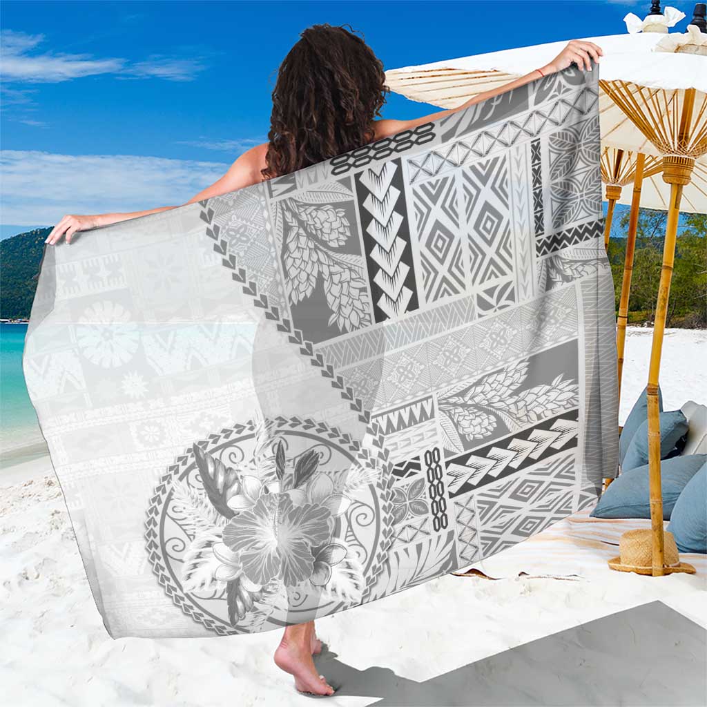 Samoa Siapo Elegant Sarong Hibiscus White Motifs LT05 One Size 44 x 66 inches White - Polynesian Pride