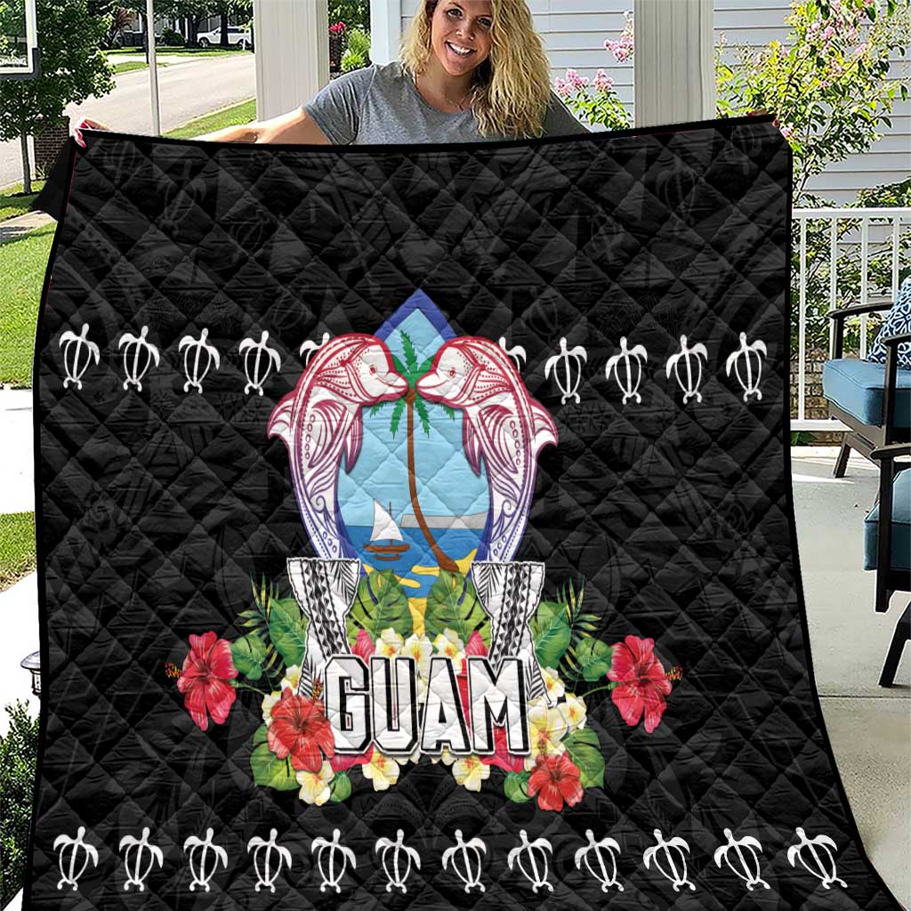 Guam Chamorro Quilt Tribal Latte Stone With Dolphins Black
