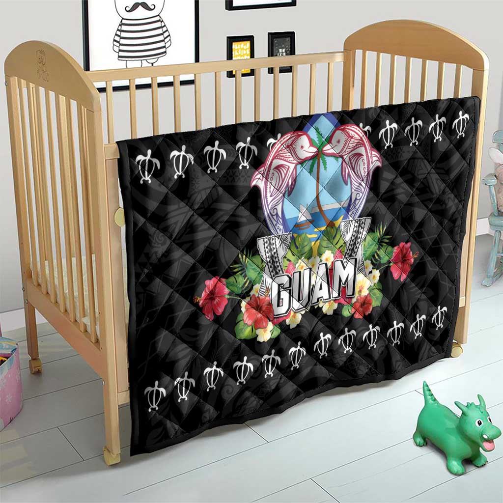 Guam Chamorro Quilt Tribal Latte Stone With Dolphins Black