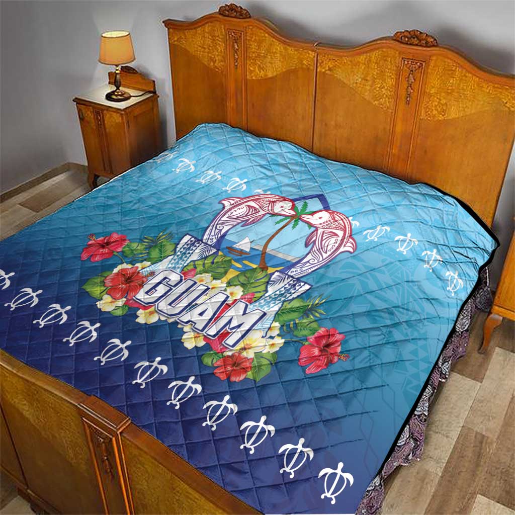 Guam Chamorro Quilt Tribal Latte Stone With Dolphins Blue