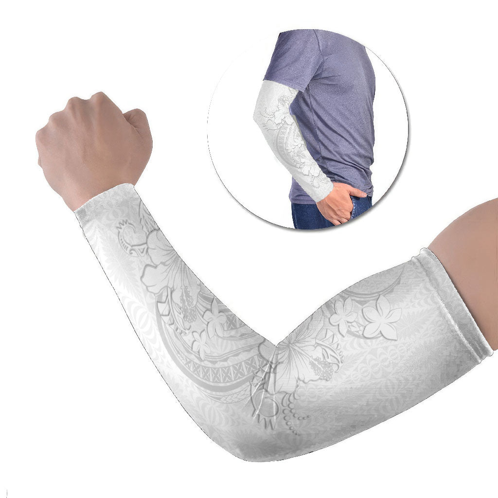 Tokelau White Sunday Arm Sleeves Elegant Hibiscus Polynesian Tribal Pattern LT05 Set of 2 White - Polynesian Pride