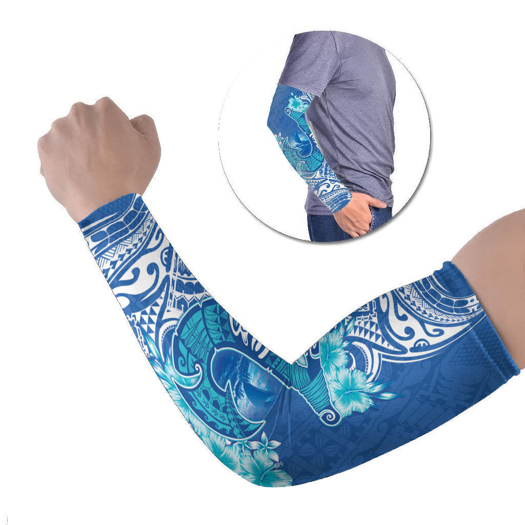 Hawaii Discoverers Day Arm Sleeves Polynesian Fish Hook With Hibiscus Blue