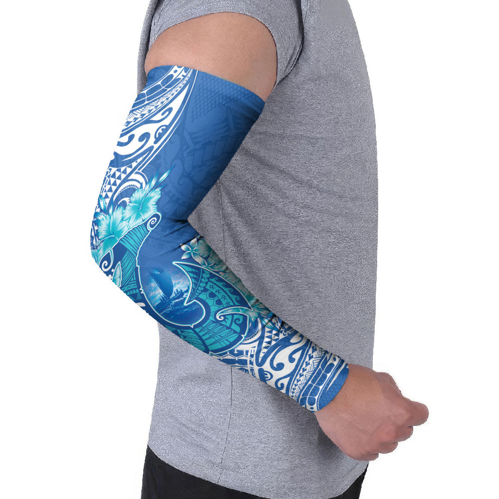Hawaii Discoverers Day Arm Sleeves Polynesian Fish Hook With Hibiscus Blue