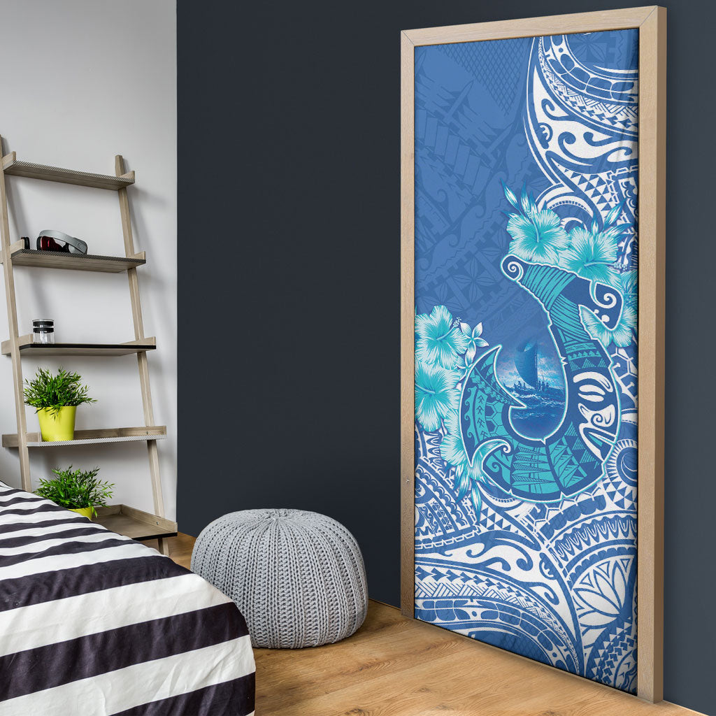 Hawaii Discoverers Day Door Cover Polynesian Fish Hook With Hibiscus Blue