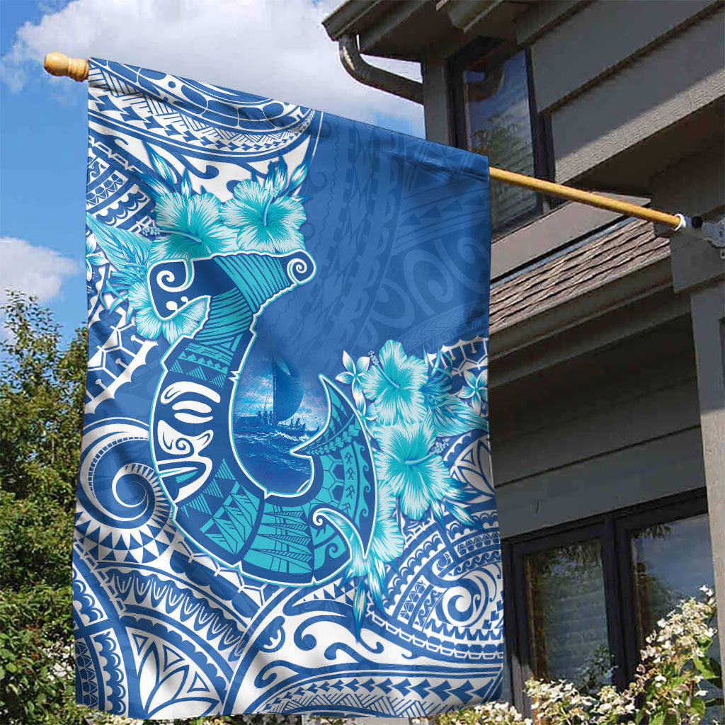 Hawaii Discoverers Day Garden Flag Polynesian Fish Hook With Hibiscus Blue