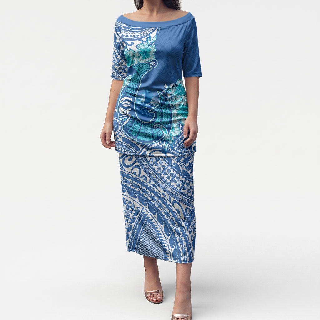 Hawaii Discoverers Day Puletasi Polynesian Fish Hook With Hibiscus Blue LT05 Long Dress Blue - Polynesian Pride