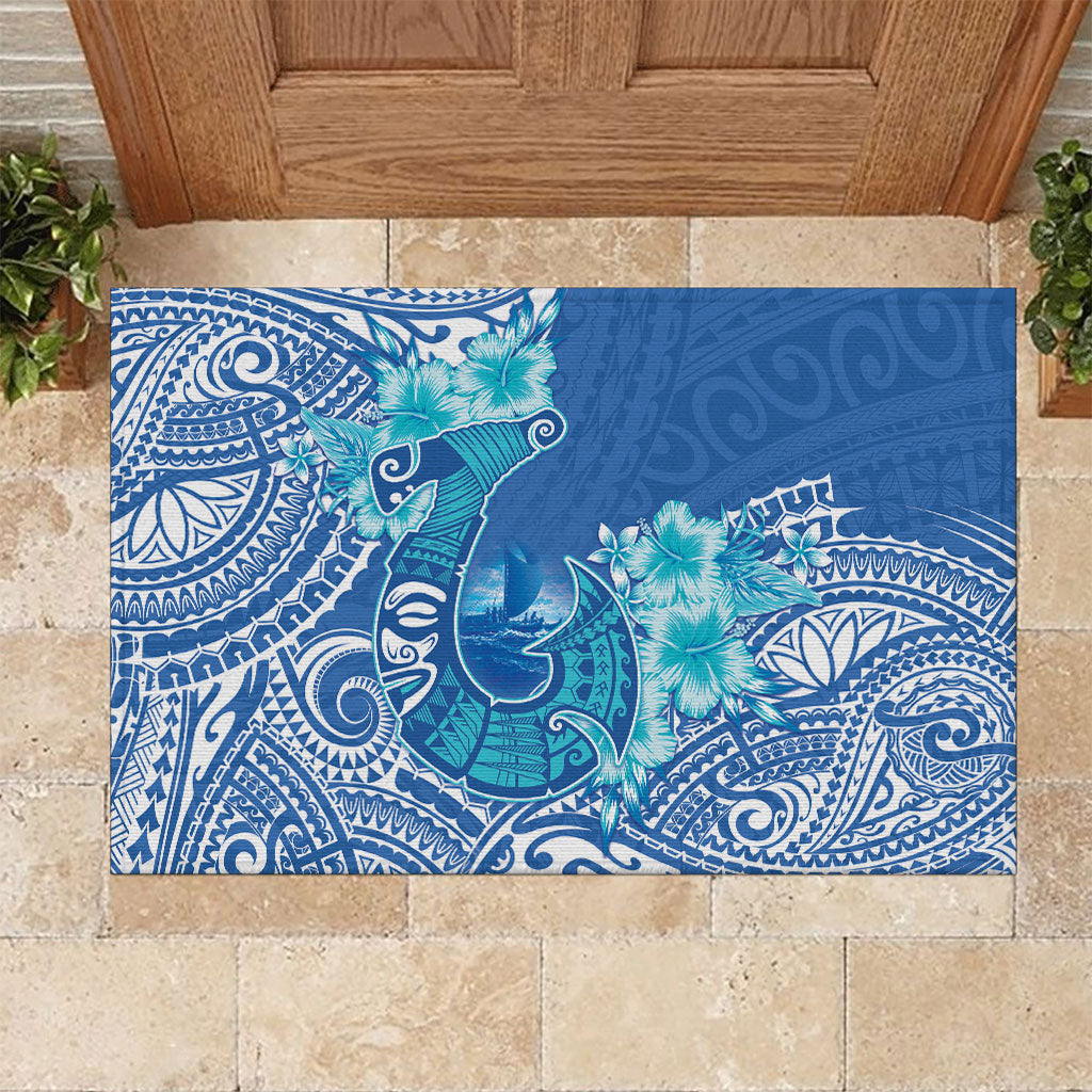 Hawaii Discoverers Day Rubber Doormat Polynesian Fish Hook With Hibiscus Blue LT05 Blue - Polynesian Pride