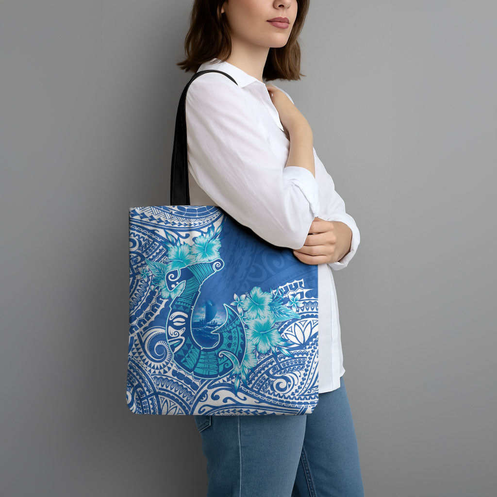 Hawaii Discoverers Day Tote Bag Polynesian Fish Hook With Hibiscus Blue