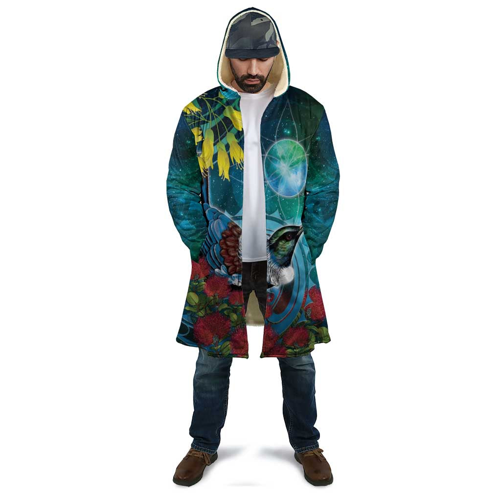 New Zealand Tui Bird Cloak Maori Koru With Pohutukawa Galaxy Style - Polynesian Pride