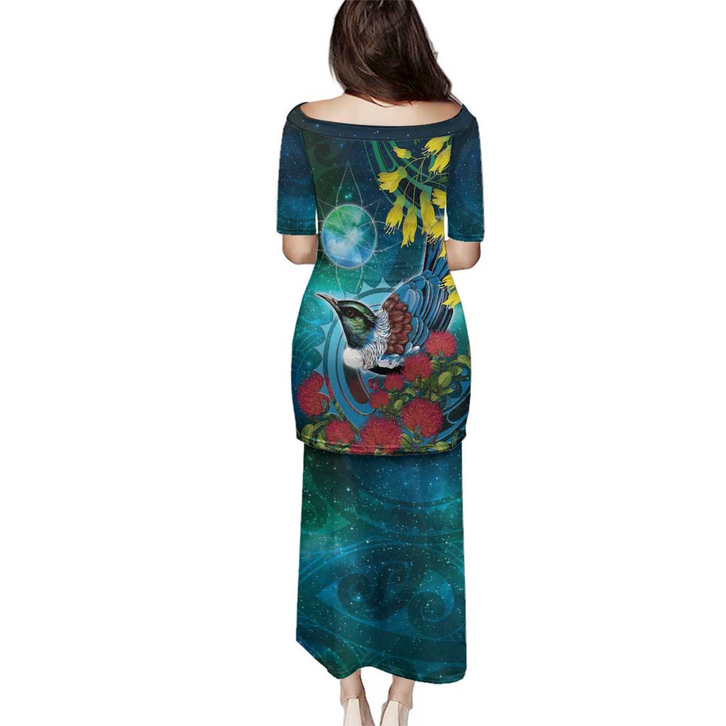 New Zealand Tui Bird Family Matching Puletasi and Hawaiian Shirt Maori Koru With Pohutukawa Galaxy Style - Polynesian Pride