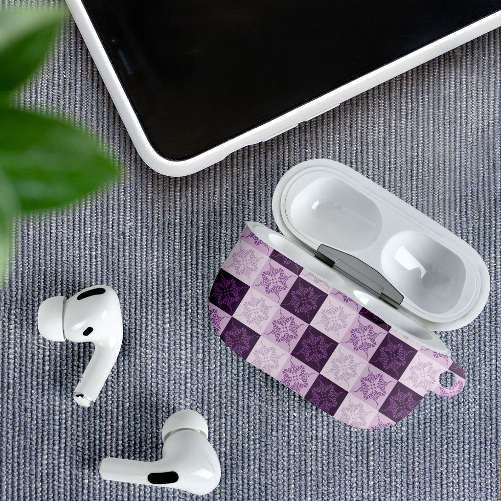 Lavender Manta Ray Hawaiian Quilt Motif AirPods Case