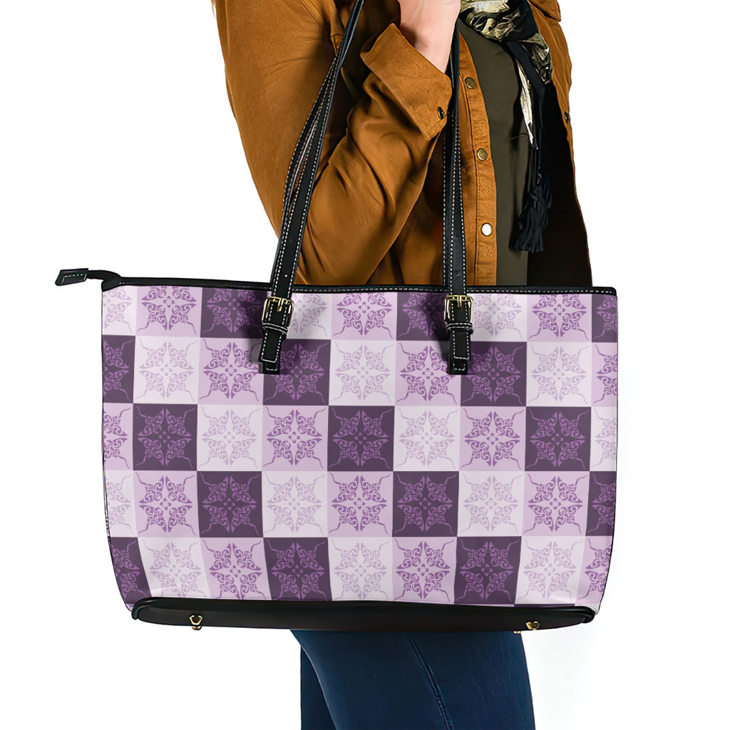 Lavender Manta Ray Hawaiian Quilt Motif Leather Tote Bag