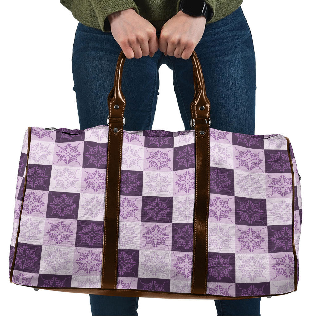 Lavender Manta Ray Hawaiian Quilt Motif Travel Bag