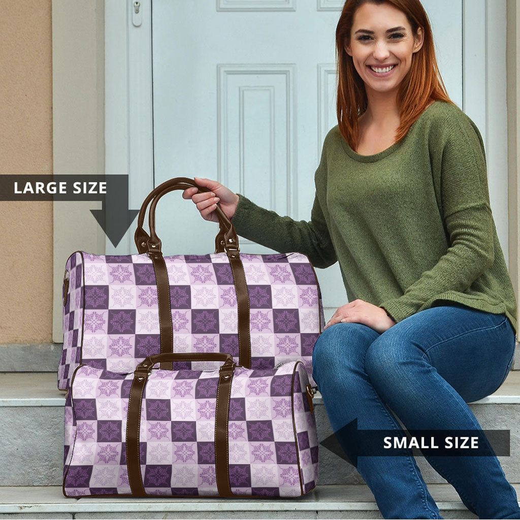 Lavender Manta Ray Hawaiian Quilt Motif Travel Bag