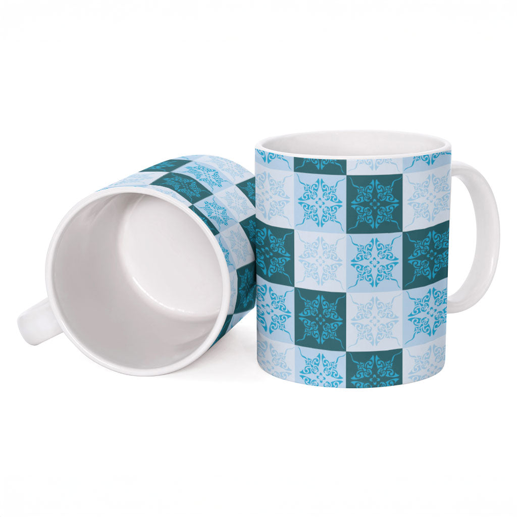 Cyan Manta Ray Hawaiian Quilt Motif Ceramic Mug