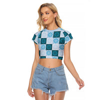 Cyan Manta Ray Hawaiian Quilt Motif Raglan Cropped T Shirt