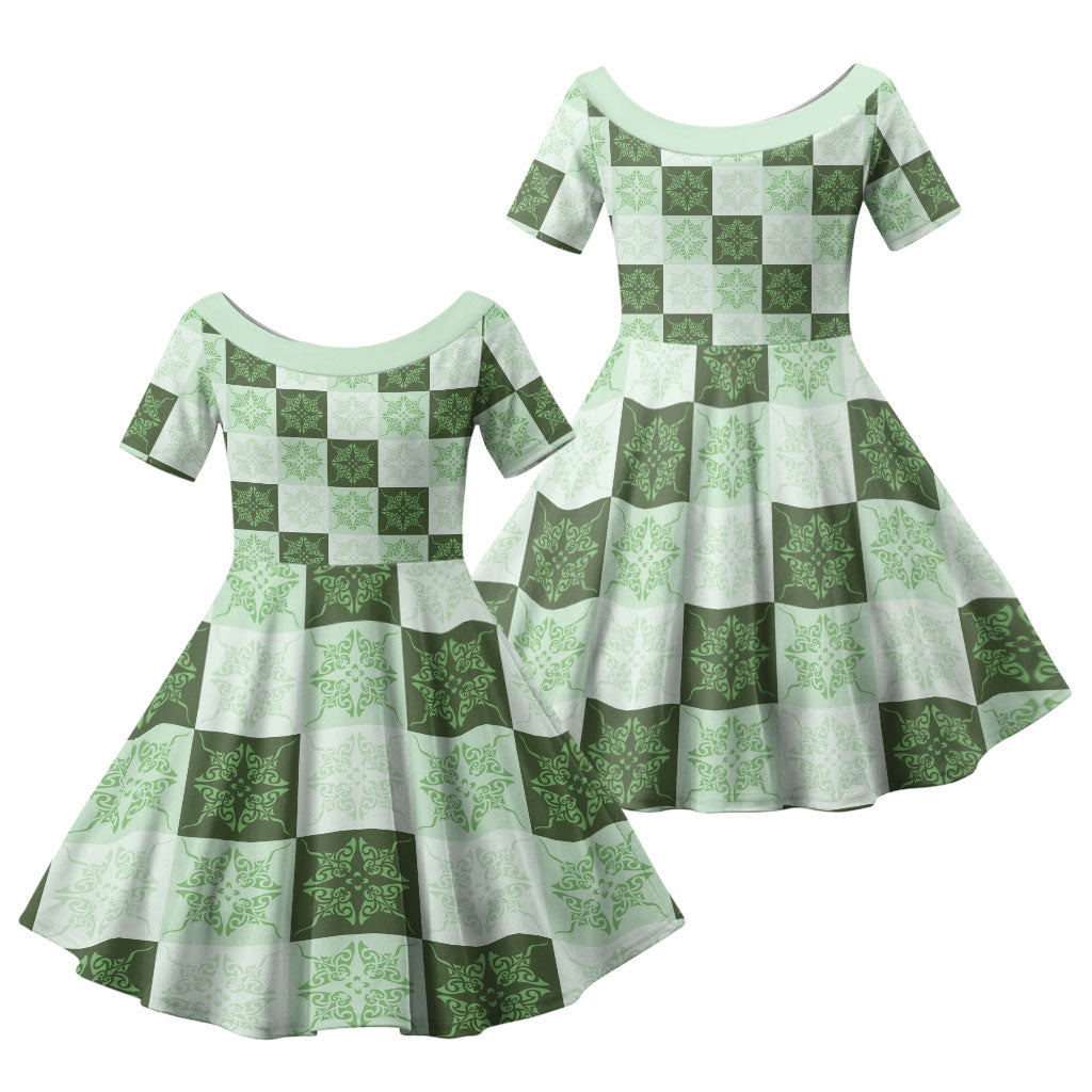 Sage Green Manta Ray Hawaiian Quilt Motif Family Matching Off Shoulder Short Dress and Hawaiian Shirt