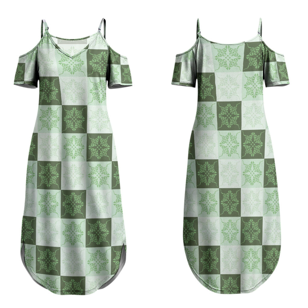 Sage Green Manta Ray Hawaiian Quilt Motif Family Matching Summer Maxi Dress and Hawaiian Shirt