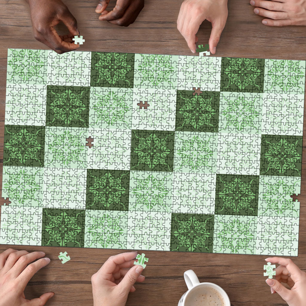 Sage Green Manta Ray Hawaiian Quilt Motif Puzzle