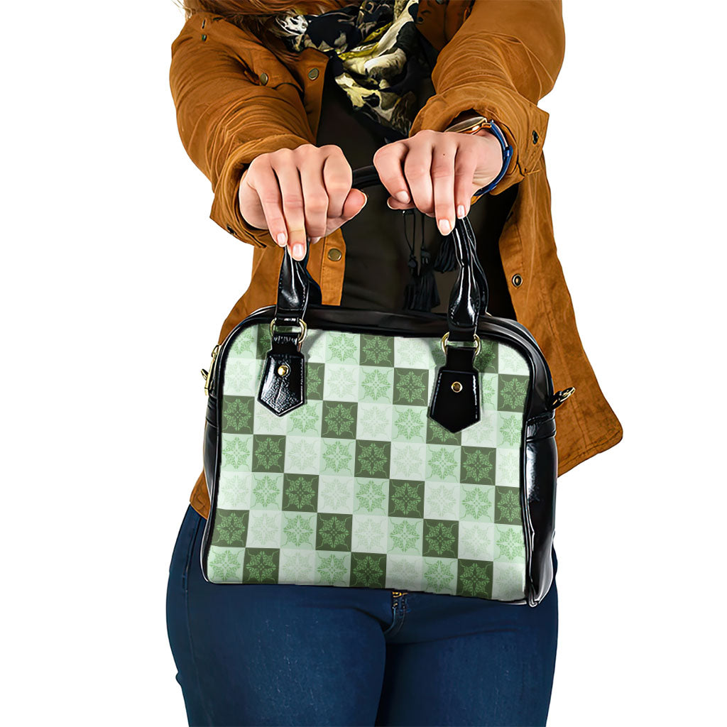 Sage Green Manta Ray Hawaiian Quilt Motif Shoulder Handbag