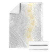 Niue White Sunday Blanket Niuean Hiapo With Puakenikeni Lei LT05 - Polynesian Pride