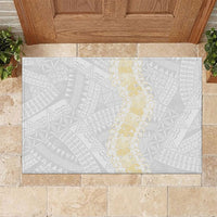 Niue White Sunday Rubber Doormat Niuean Hiapo With Puakenikeni Lei LT05 White - Polynesian Pride