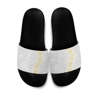 Niue White Sunday Slide Sandals Niuean Hiapo With Puakenikeni Lei LT05 White - Polynesian Pride