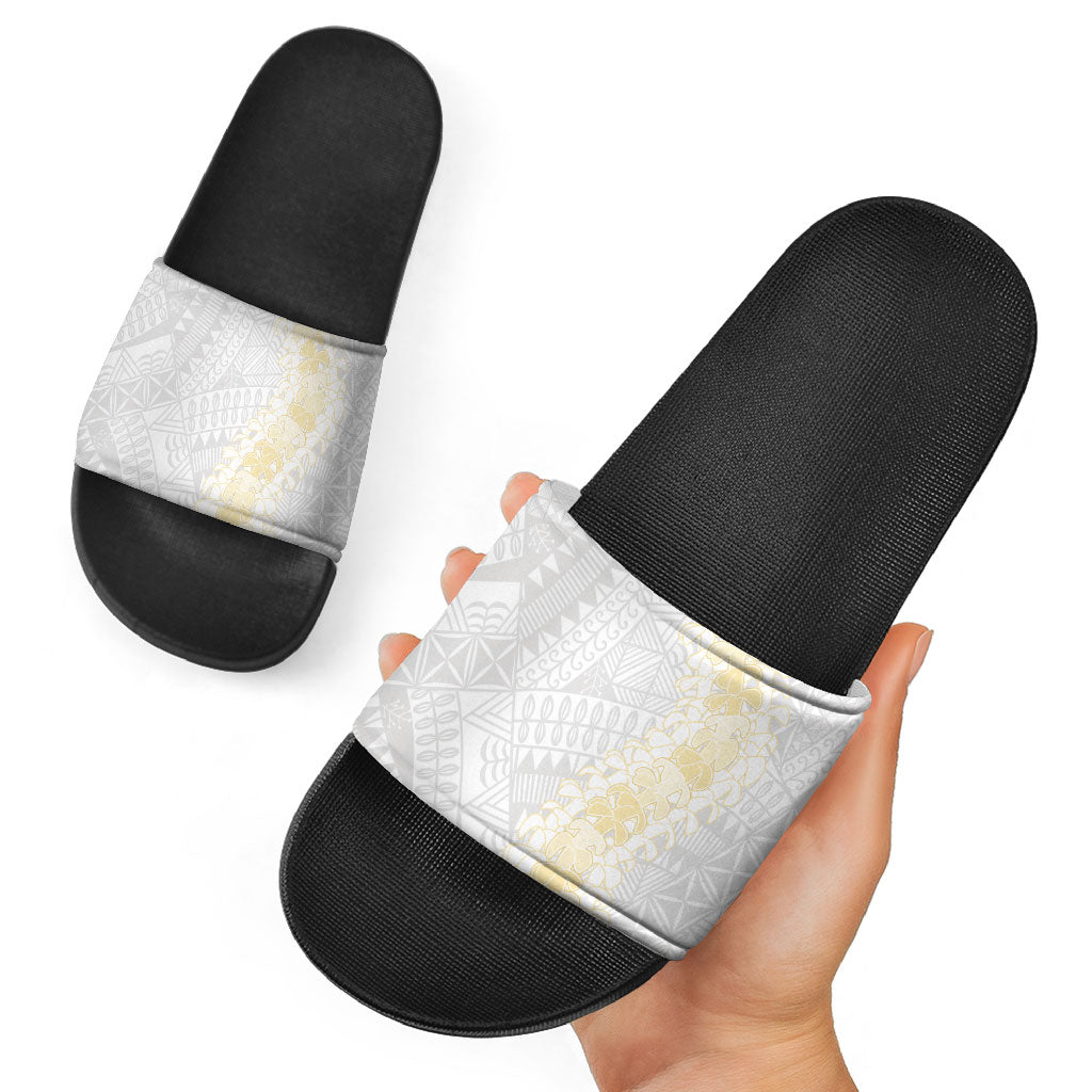 Niue White Sunday Slide Sandals Niuean Hiapo With Puakenikeni Lei LT05 - Polynesian Pride