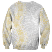 Niue White Sunday Sweatshirt Niuean Hiapo With Puakenikeni Lei LT05 - Polynesian Pride