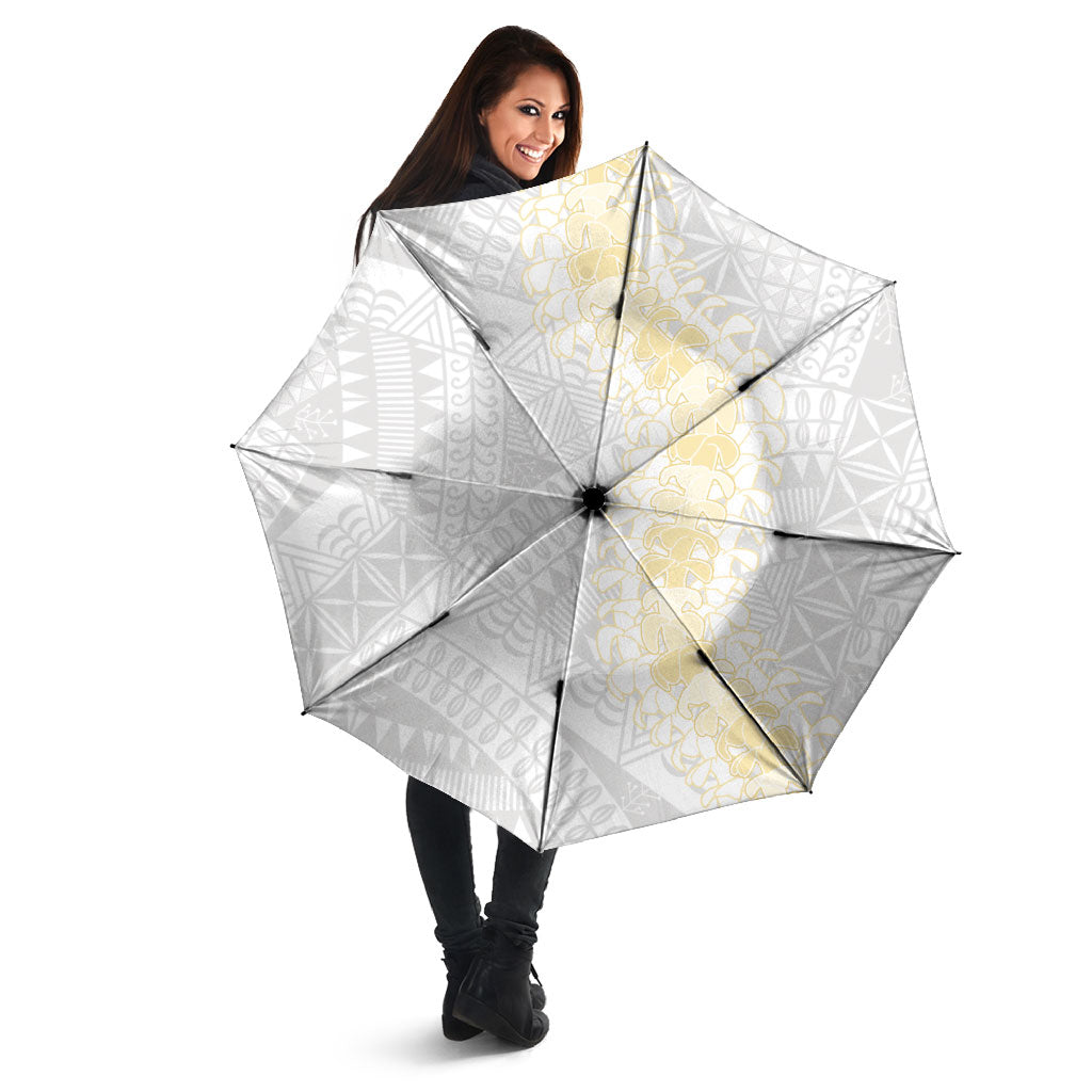Niue White Sunday Umbrella Niuean Hiapo With Puakenikeni Lei LT05 - Polynesian Pride