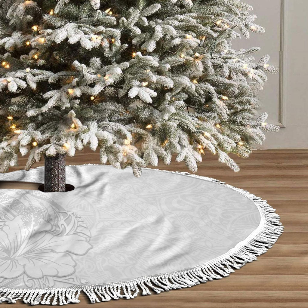 American Samoa White Sunday Tree Skirt Polynesian Pattern With Tropical Flowers