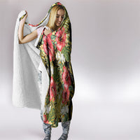 Hawaii Discoverers Day Hooded Blanket Tropical Hibiscus Glitter Black LT05 - Polynesian Pride