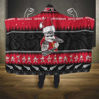 New Zealand Santa Tiki Christmas Hooded Blanket Meri Kirihimete