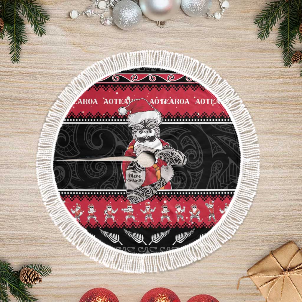 New Zealand Santa Tiki Christmas Tree Skirt Meri Kirihimete LT05 Fringed Black - Polynesian Pride