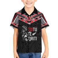 Aotearoa Toitu Te Tiriti Family Matching Short Sleeve Bodycon Dress and Hawaiian Shirt New Zealand Honour The Treaty LT05 Son's Shirt Black - Polynesian Pride