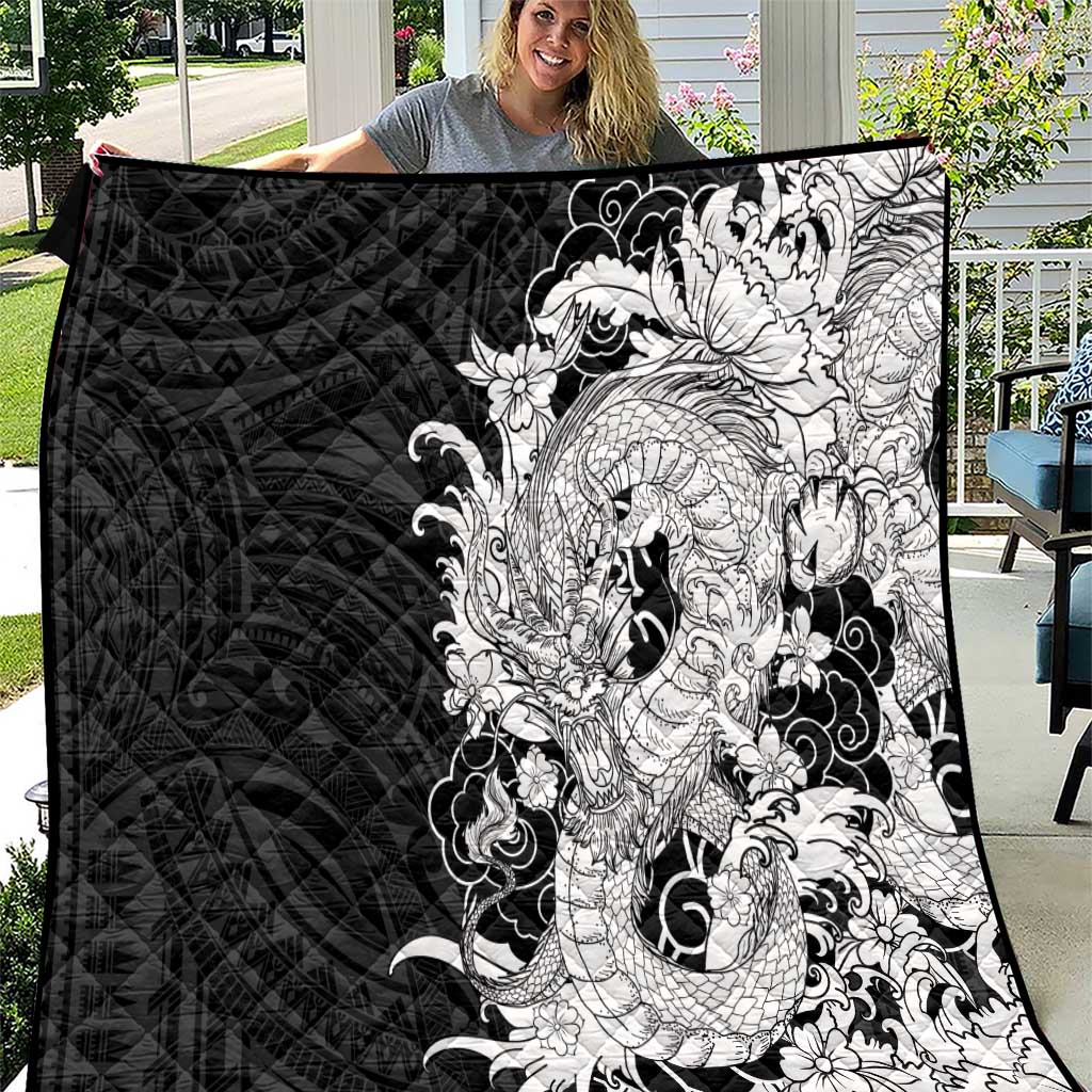 Hawaiian And Japanese Culture Quilt Irezumi Dragon With Polynesian Pattern Black - Polynesian Pride