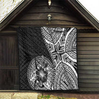 Hibiscus With Black Austronesian Tattoo Pattern Quilt LT05 - Polynesian Pride