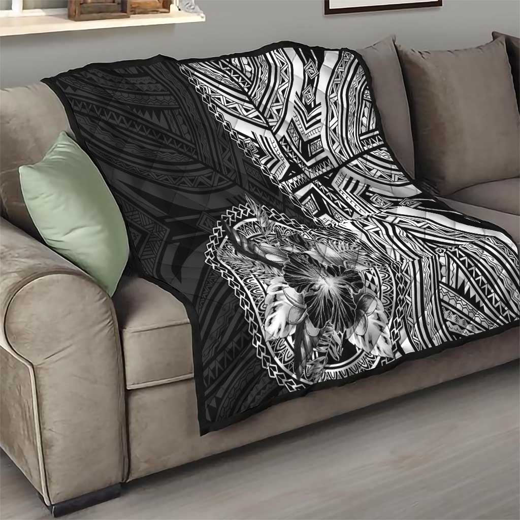 Hibiscus With Black Austronesian Tattoo Pattern Quilt LT05 - Polynesian Pride