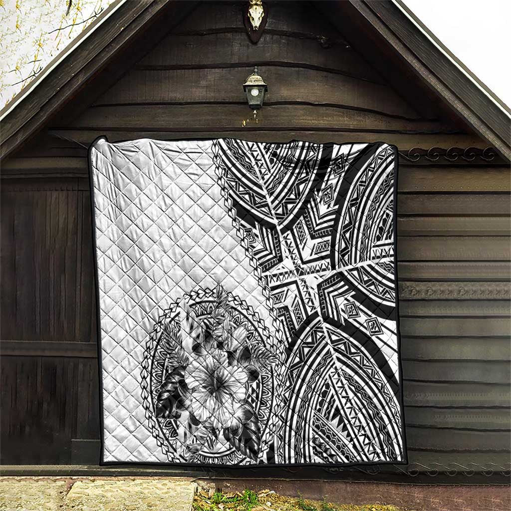Hibiscus With White Austronesian Tattoo Pattern Quilt LT05 - Polynesian Pride