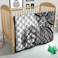 Hibiscus With White Austronesian Tattoo Pattern Quilt LT05 - Polynesian Pride