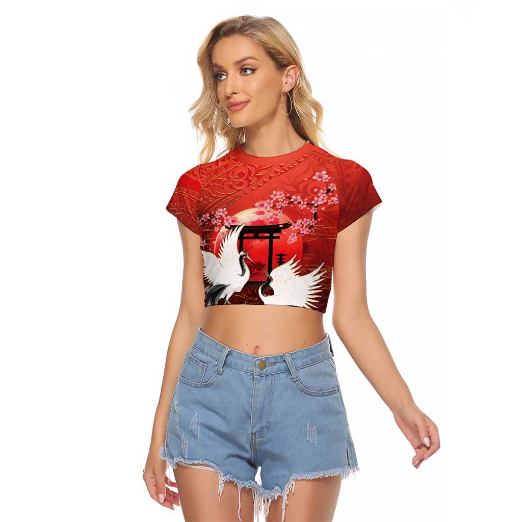 Hawaii and Japan Together Raglan Cropped T Shirt Polynesian Art Tattoo With Cranes And Sakura - Polynesian Pride