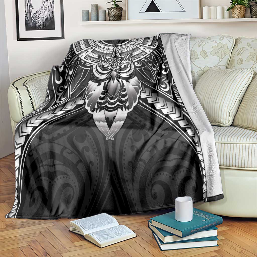 New Zealand Morepork Blanket Maori Pattern Black
