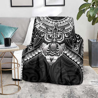 New Zealand Morepork Blanket Maori Pattern Black