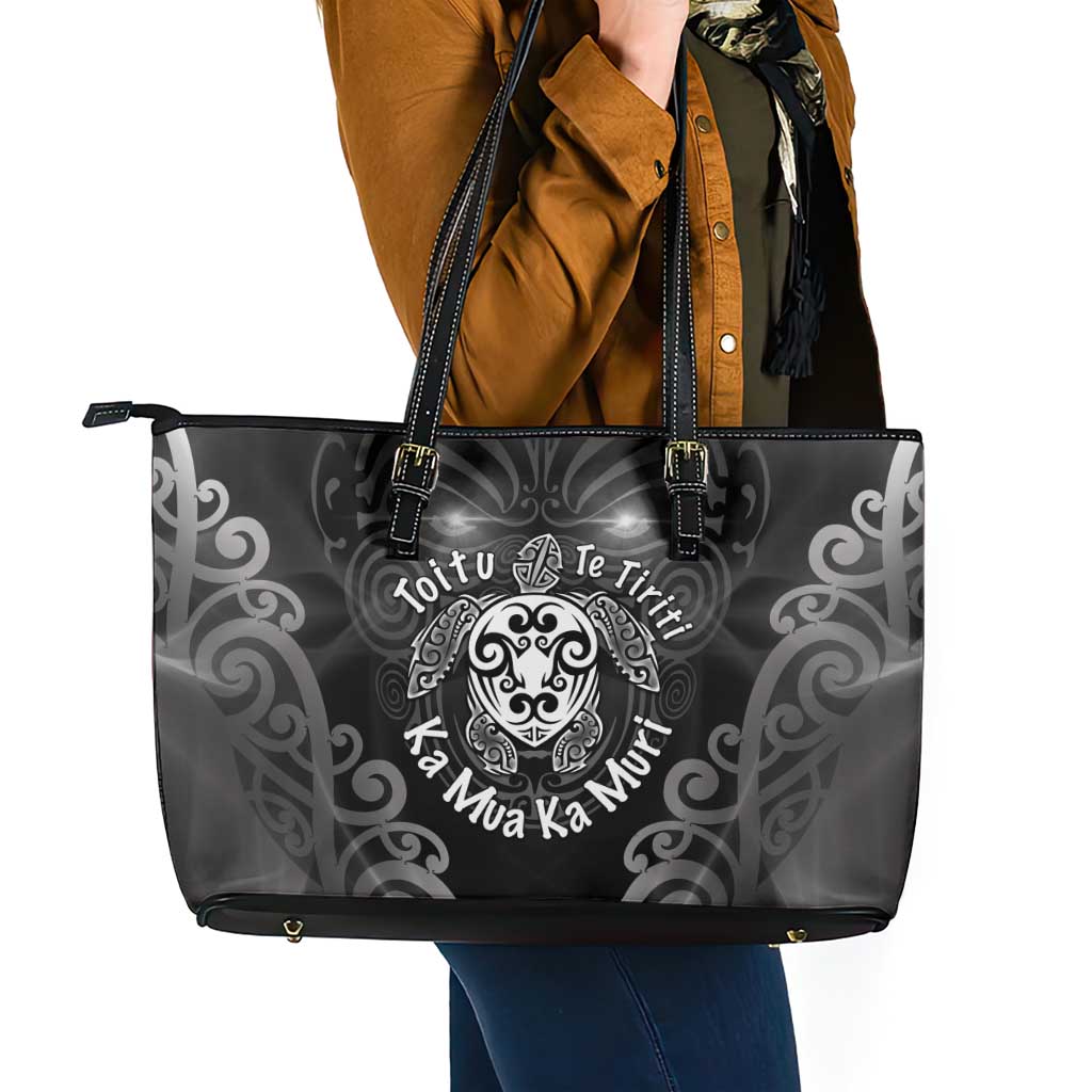 Aotearoa Toitu Te Tiriti Leather Tote Bag Ka Mua Ka Muri LT05 - Polynesian Pride