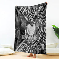 Hawaii King Kamehameha Blanket With Hawaiian Ipu Motifs Black Version